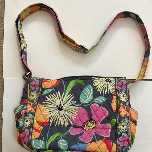Vera Bradley Jazzy Blooms (Retired) Cross-body Satchel Bag -excellent condition - Picture 2 of 6